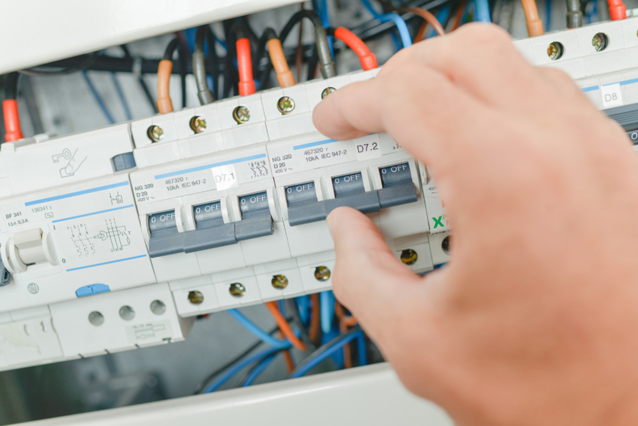 Elektro­installation bei Horst Gebäudetechnik in Haunetal
