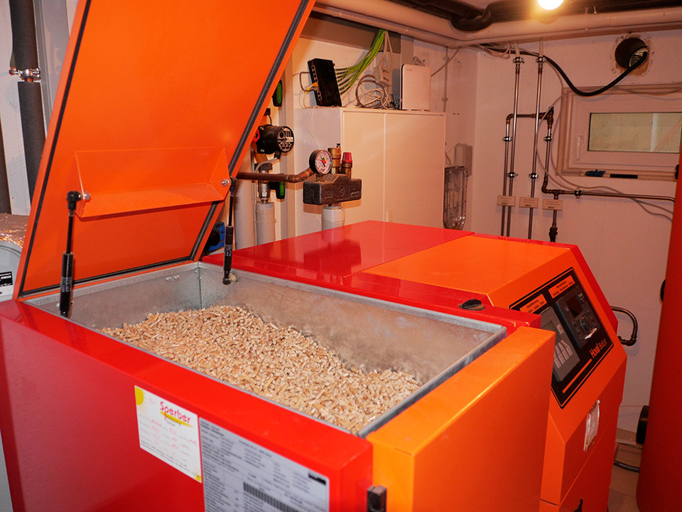 Palletheizung2 bei Horst Gebäudetechnik in Haunetal